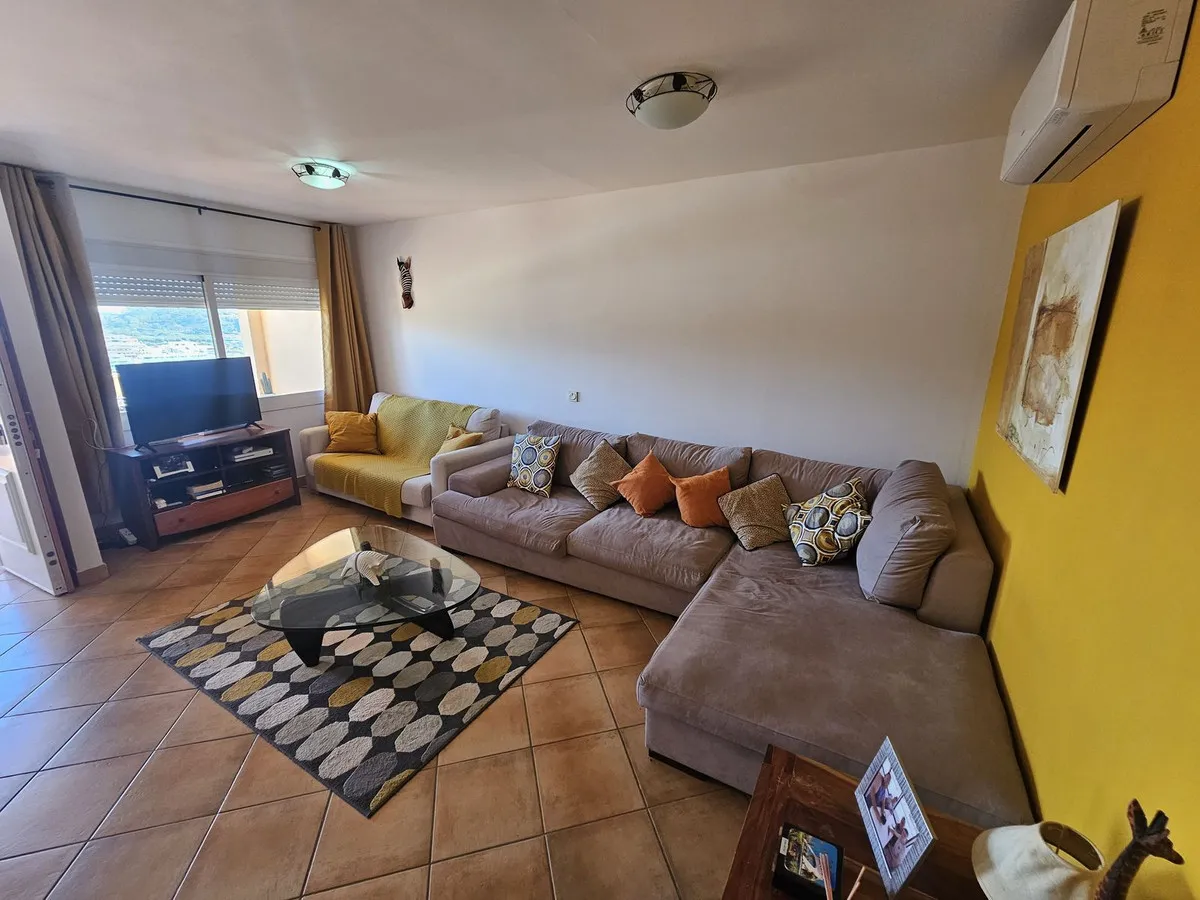 46372843-c113-4907-8a7a-a7dedd42690e