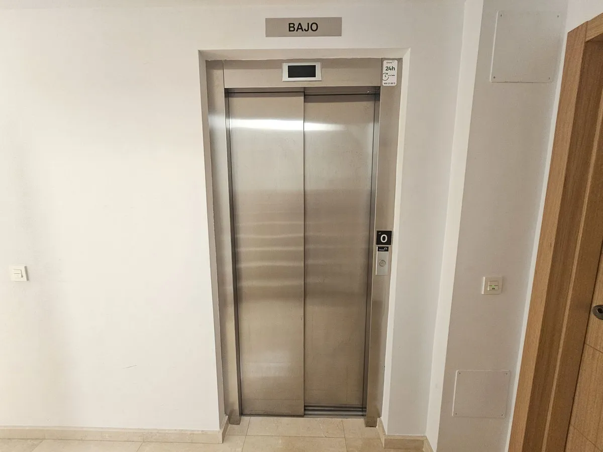 1b964bfd-32d7-4f2f-998c-5c08c907fe23