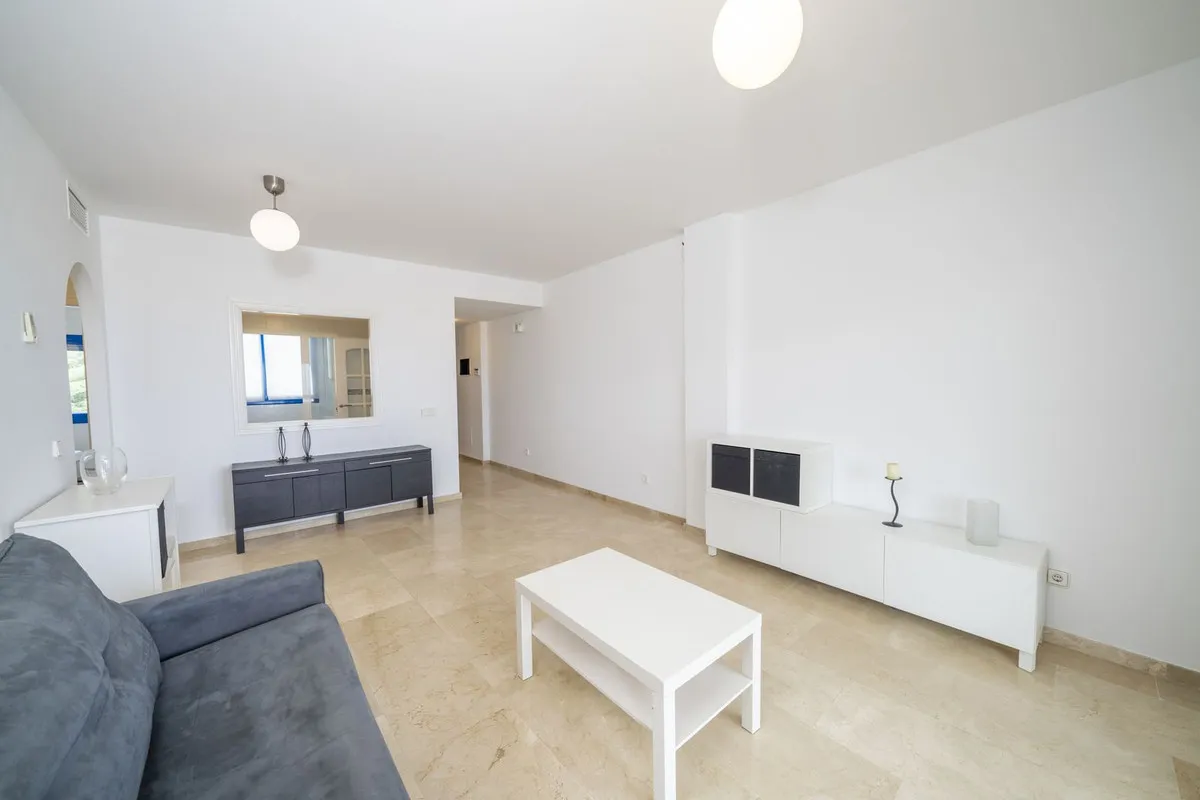 42d1c5f3-dcc5-4258-aa0a-62b8b9732a1e