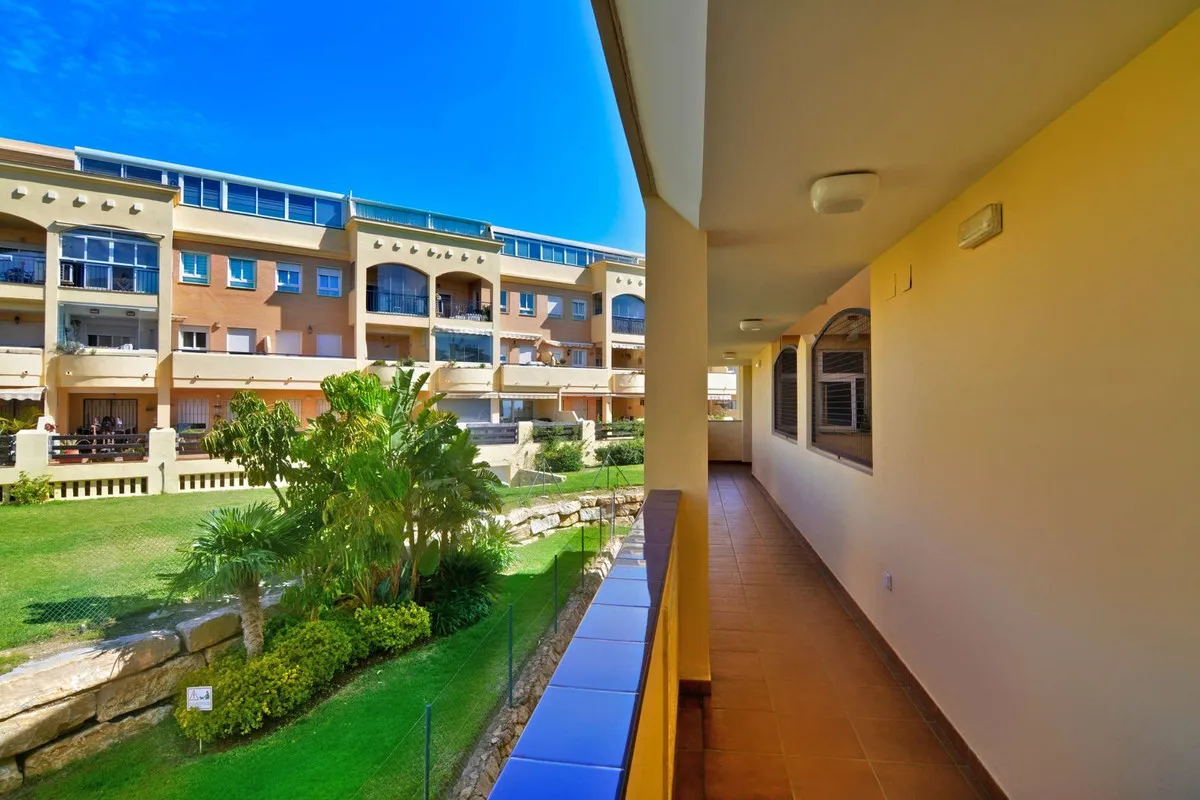 9db07e64-7a25-4839-a7e8-586c03e06bbd