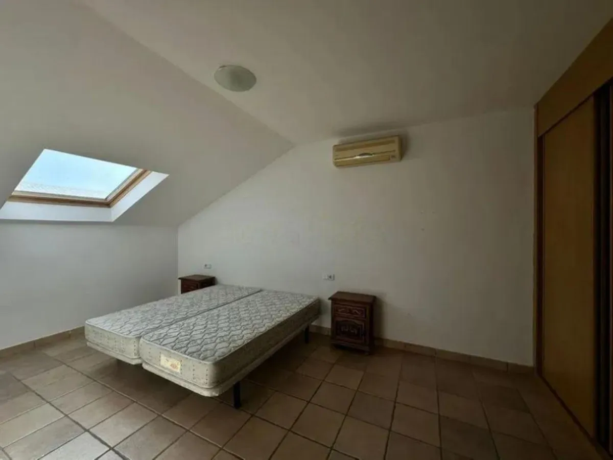 55cfe530-1803-4531-9daa-3a5b8b064643