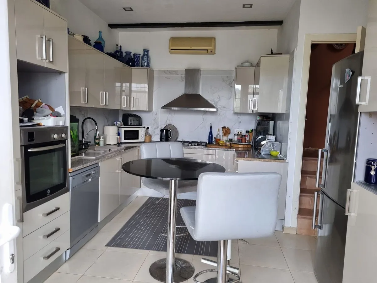 a22b42d6-b650-4e68-bc69-1c485f36f5ec