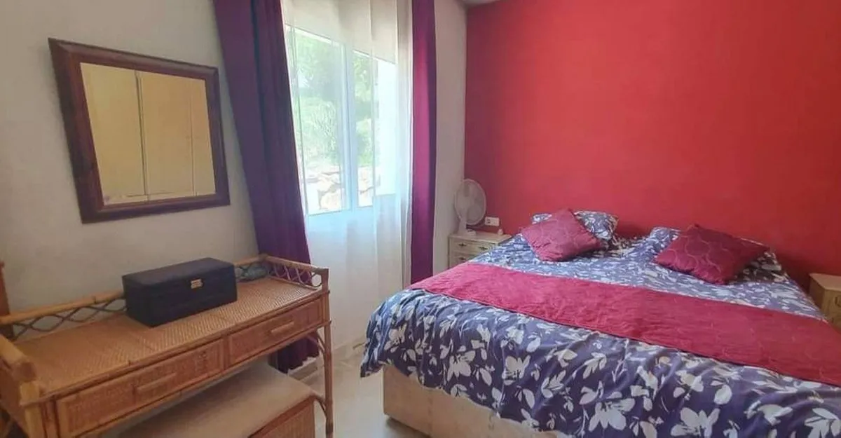 cde7c837-6e03-4f42-9ecd-a623496b4978