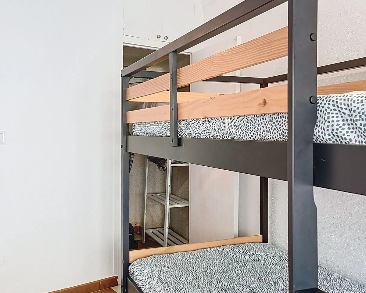 44e1f8e9-6ba9-4ecc-b7e9-1d48ab9c996a