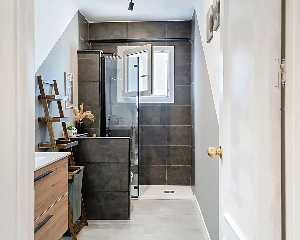 54b9afc7-7693-47ba-9877-1a138170b05a