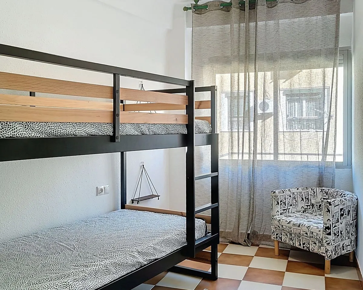 dd608143-af1d-4cd8-b2f7-369c5d707130