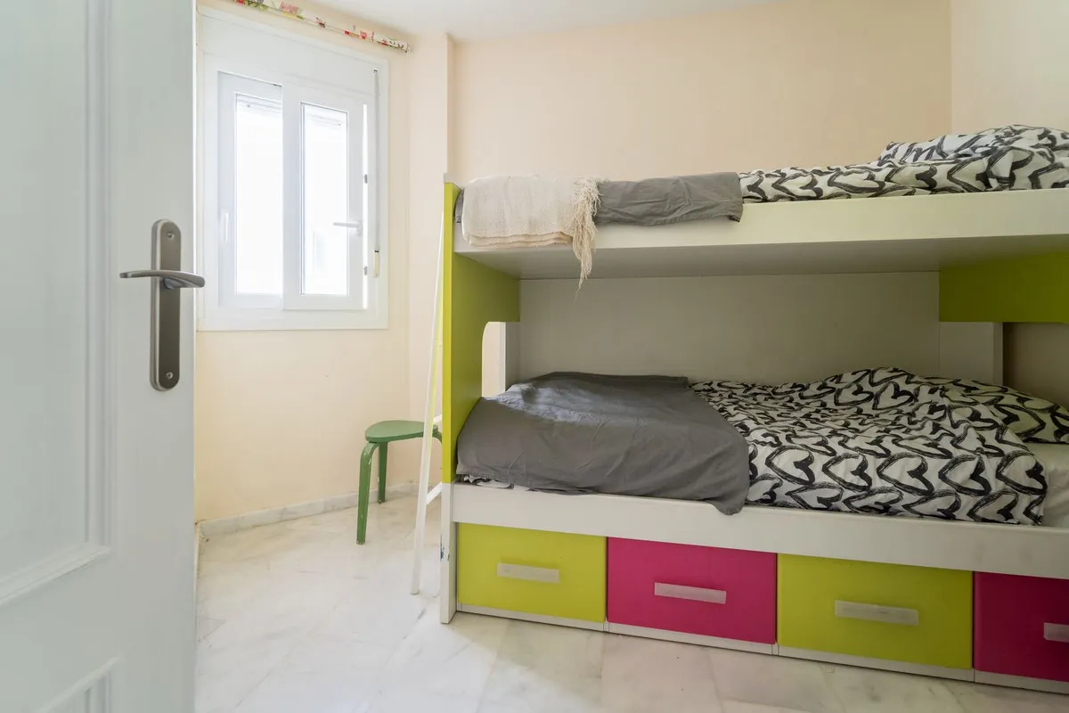 7dd76656-b2e3-46a4-8479-fa43f107012b