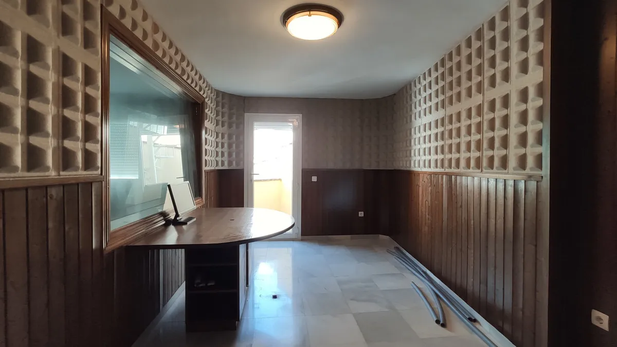 eedbad5d-95af-45ec-98c1-265819117998