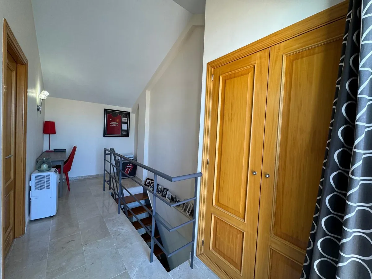 0a1f74c6-8883-4a27-bc6c-fc26e23b31a7