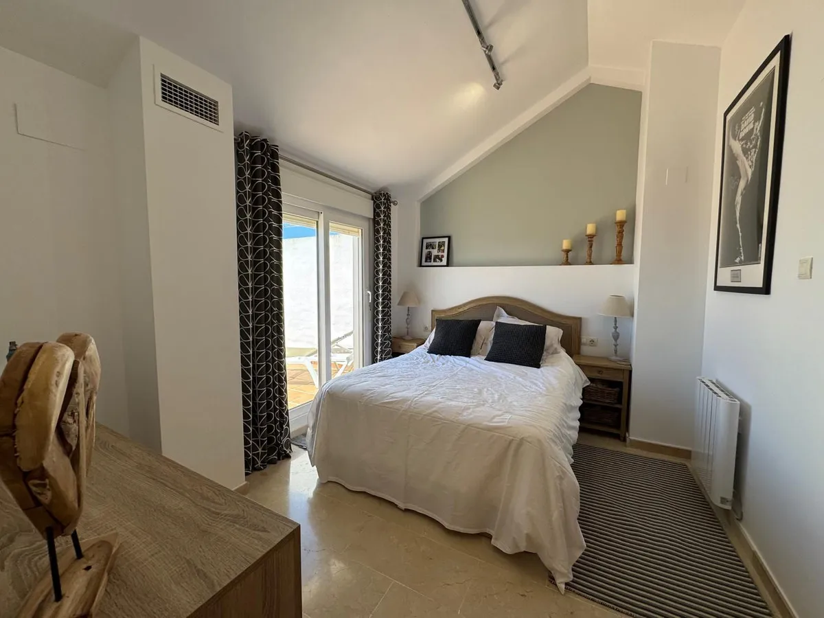 7479df25-b4a7-4e0f-96d7-0fe0ac9c9667