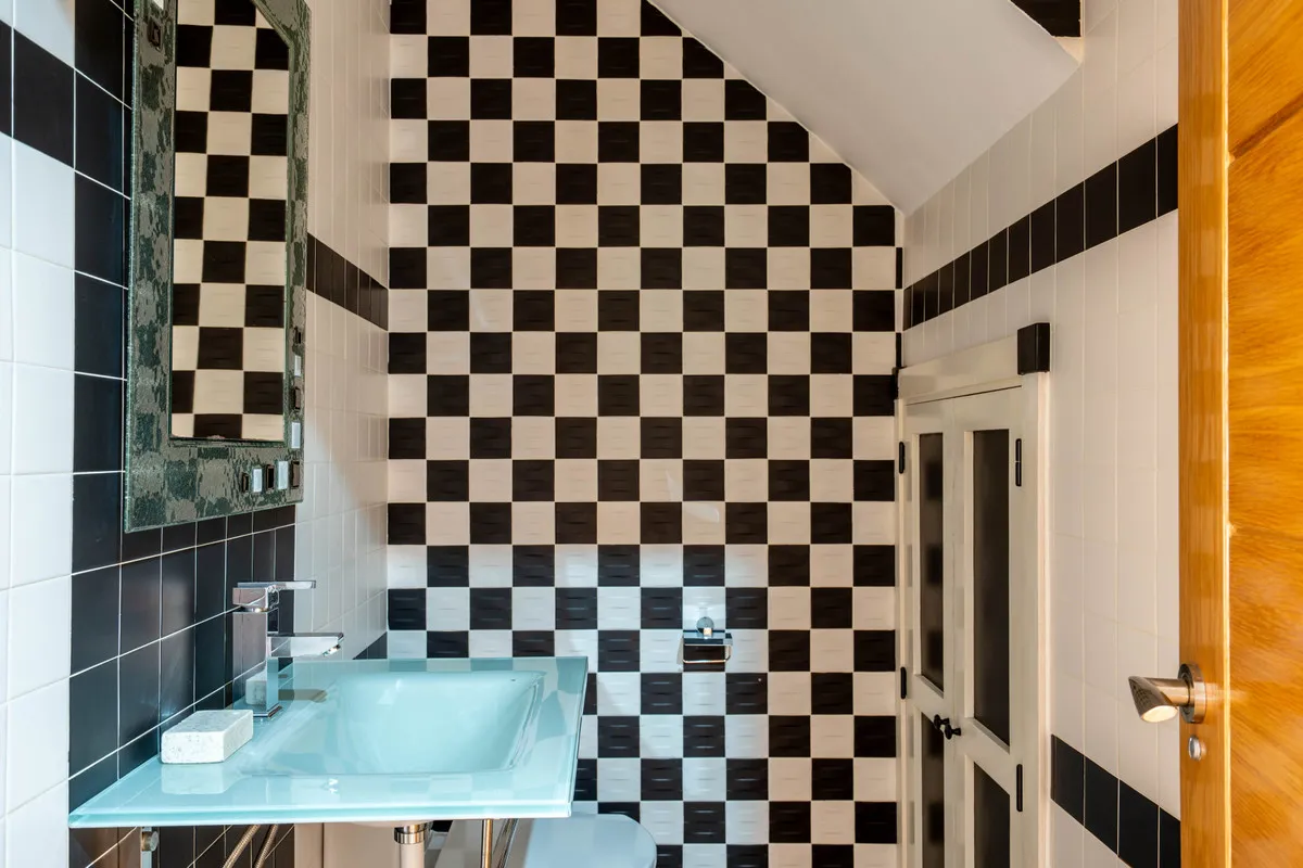 91dbd6ce-2a3a-41e0-b24c-b13898fdbe6c