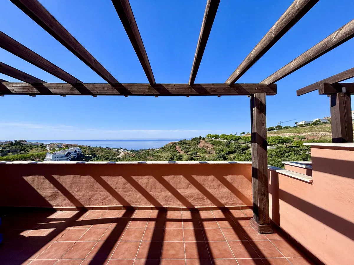 942855ac-75cb-433a-bfcd-3e087f54f39f