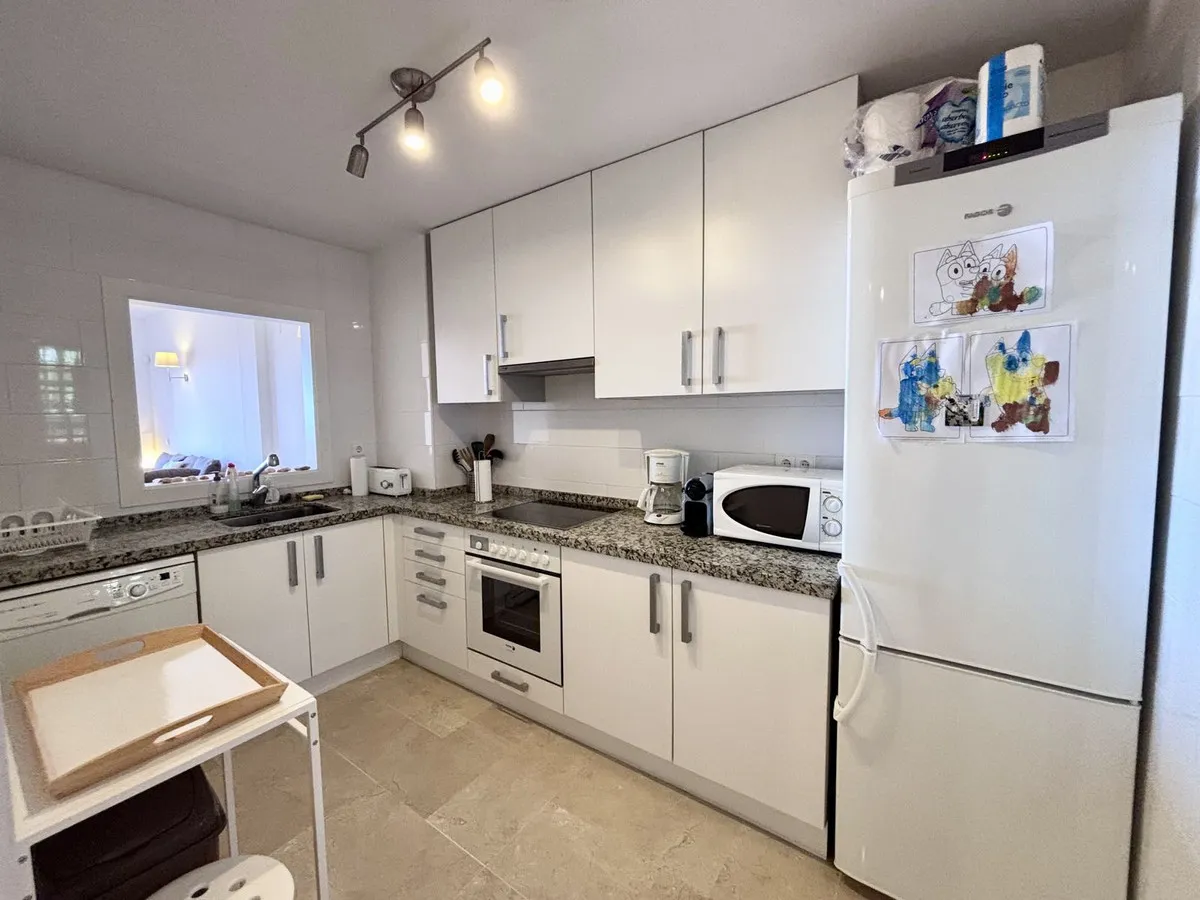 9cf15755-e3bc-4c75-93ac-893542a524ef