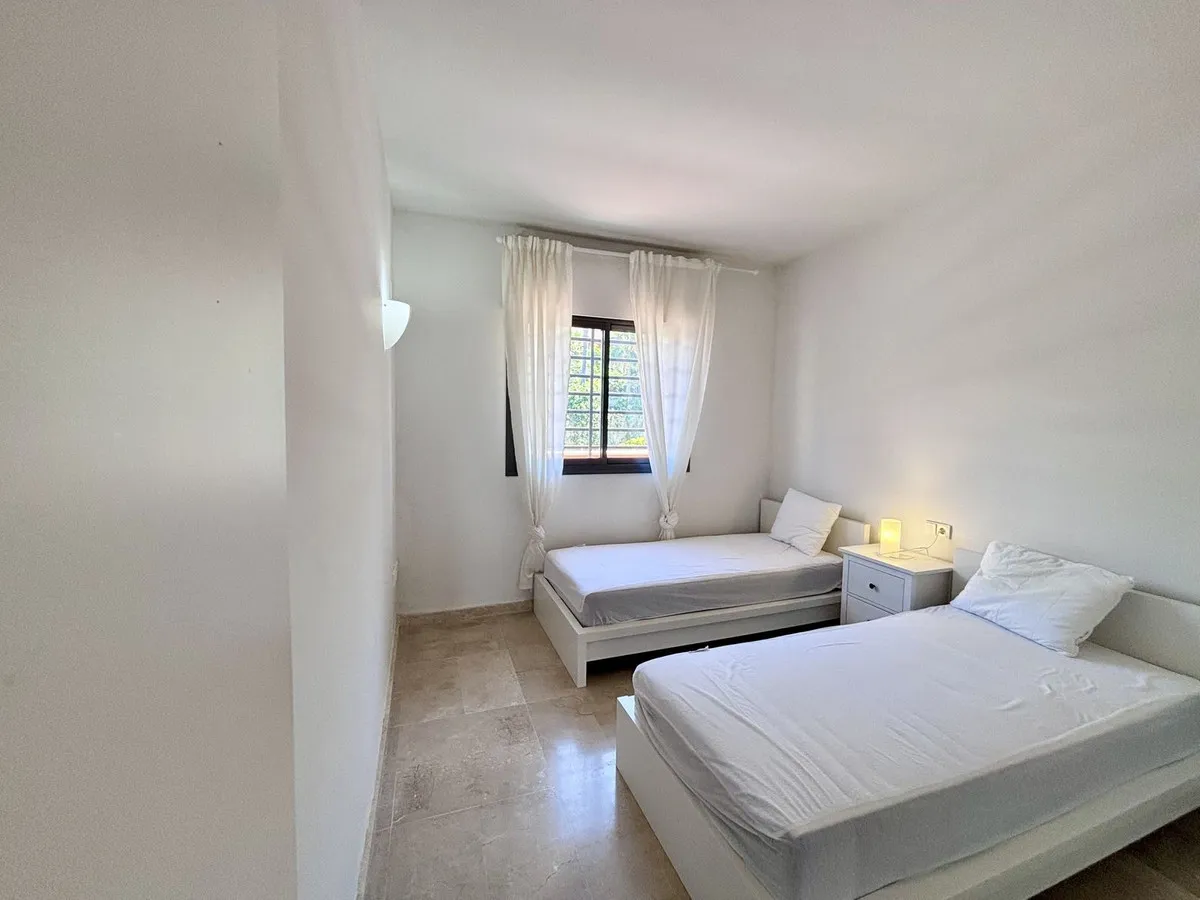 b3925cb7-7648-4426-a388-77a5bdca71d9