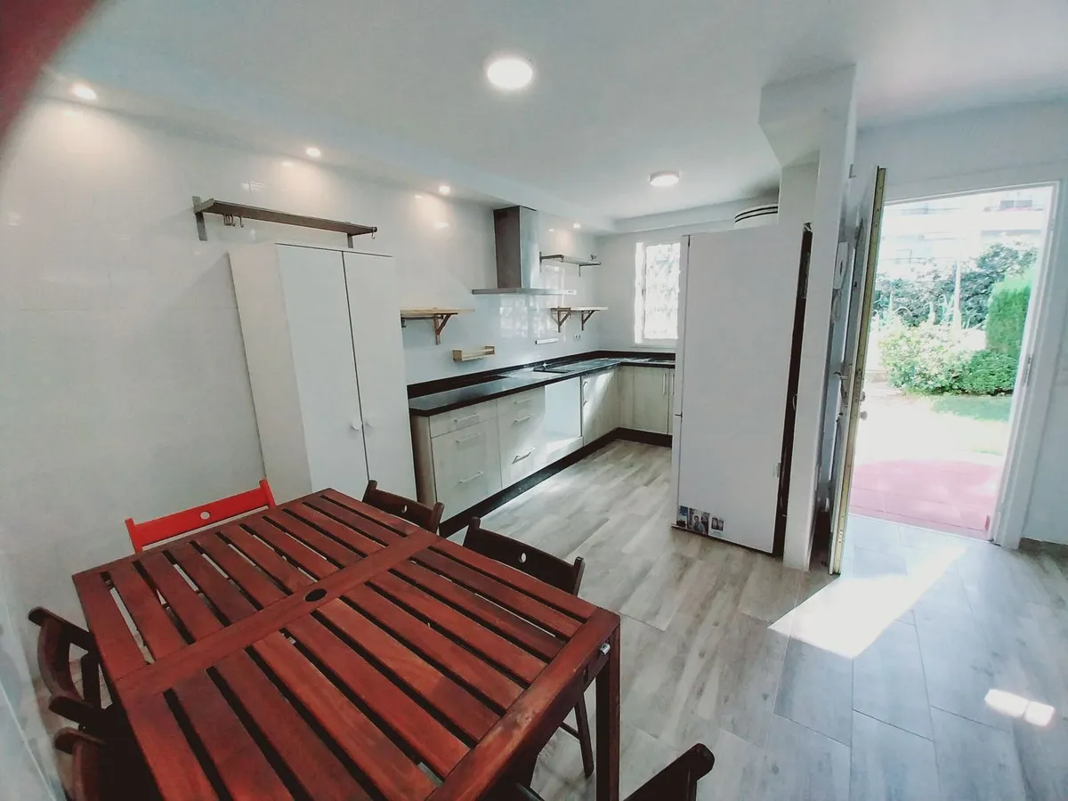 0e09c161-f316-41e6-824a-0304b39a6d0b