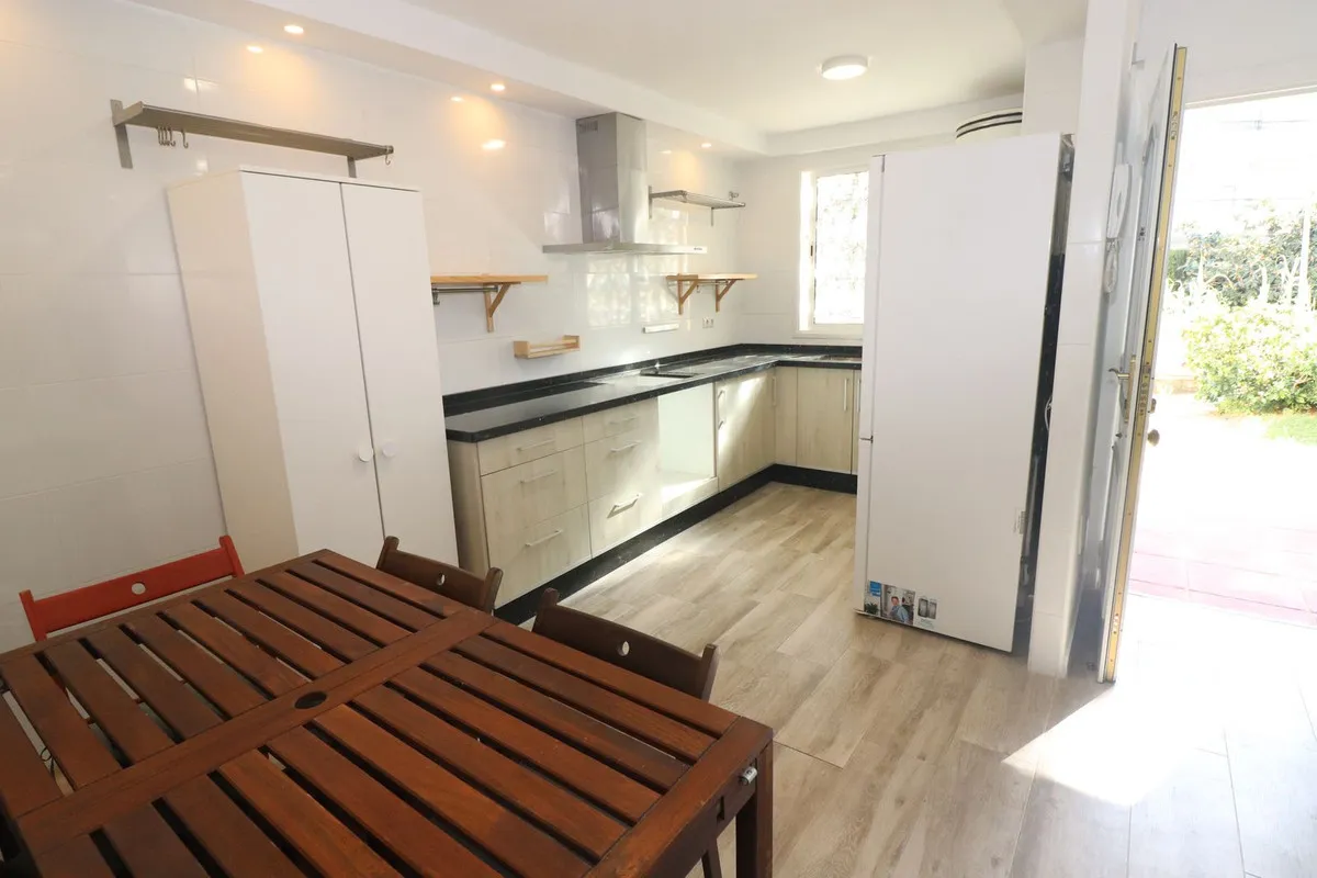 641af076-9258-42a7-a626-d4638ede4e10