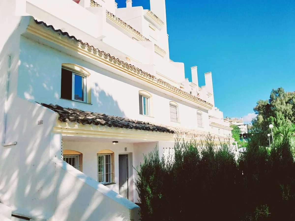 73ec8701-8982-4d81-9e36-f46bb115affd