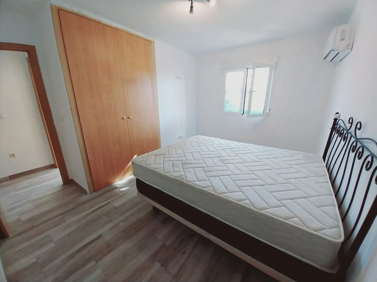 d7b69224-ff6d-439f-9e4d-8077d4bfc476