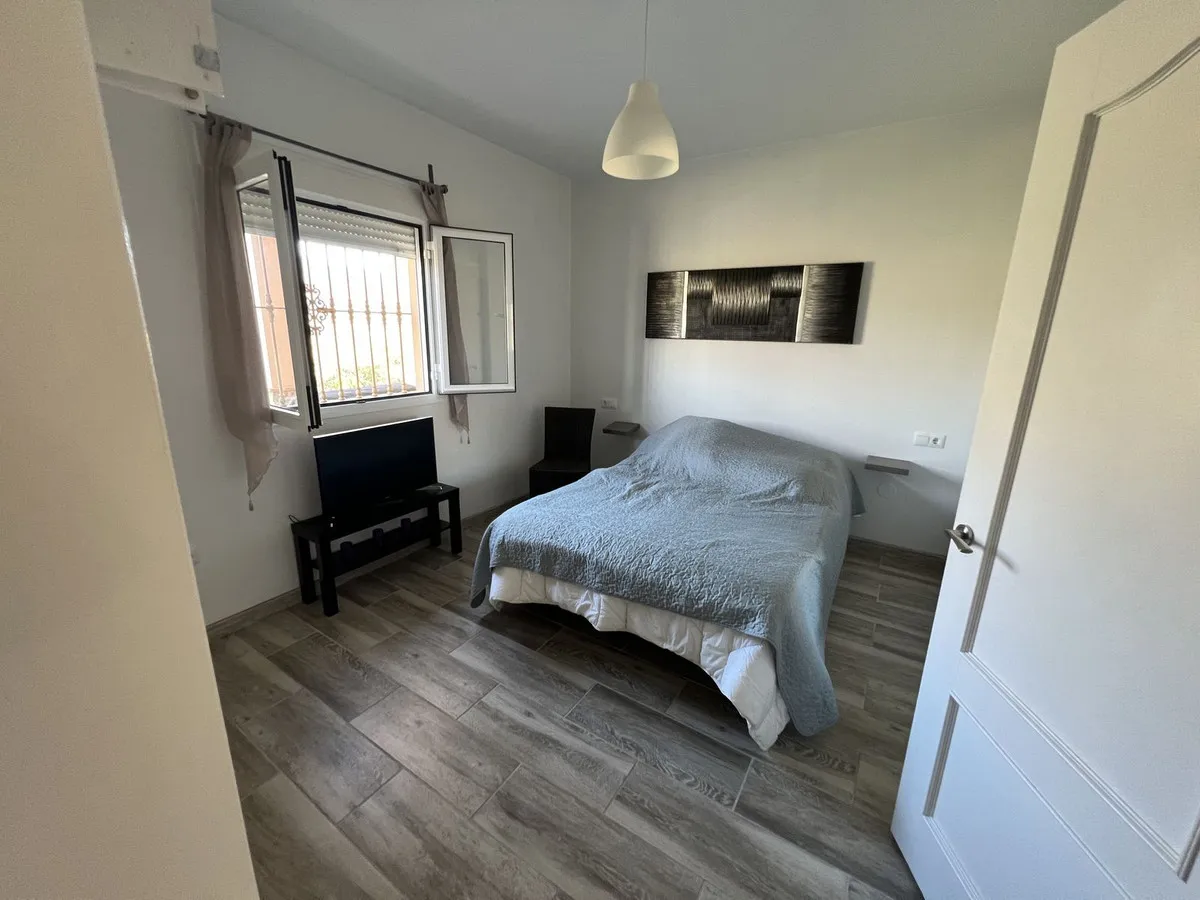 8bd6af20-65e2-46d9-ac39-6d305b99227a