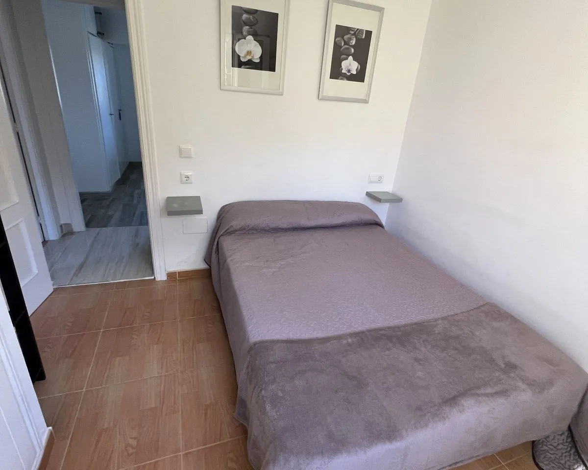 93f208b7-f9e0-4a1e-a8cb-8a03d4001a28