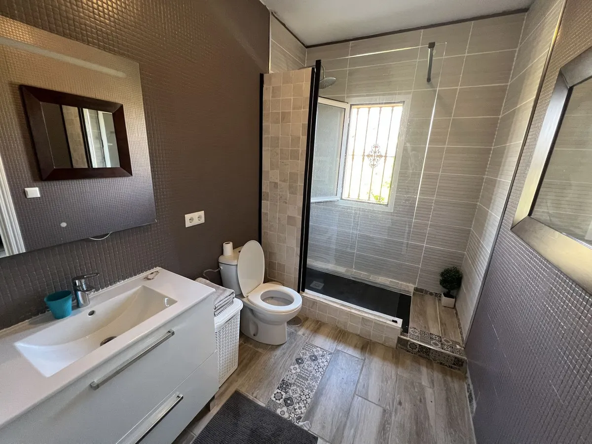 db8edb3a-cd3c-4ae8-828e-fdd75c0ebf36