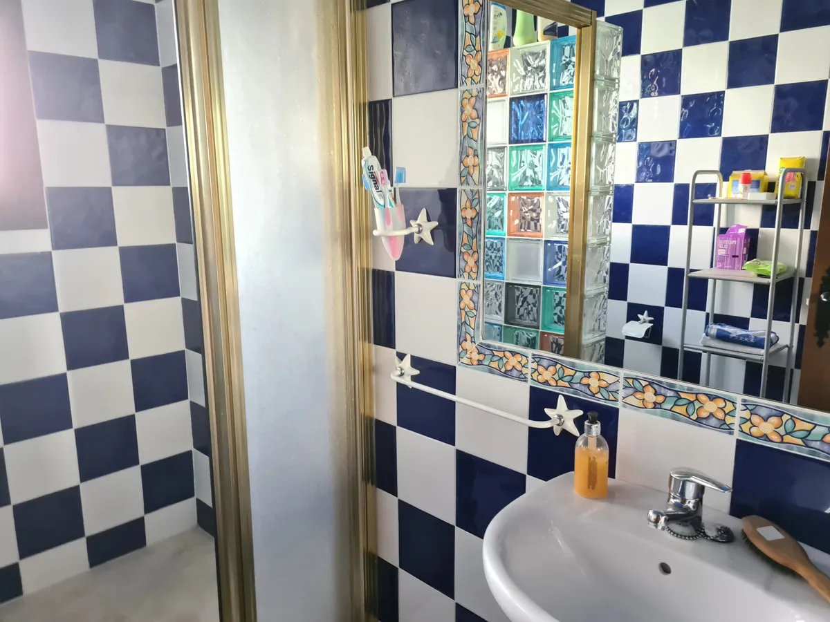 29d684e6-b7c7-49f3-a401-c2ddf4d0ba88