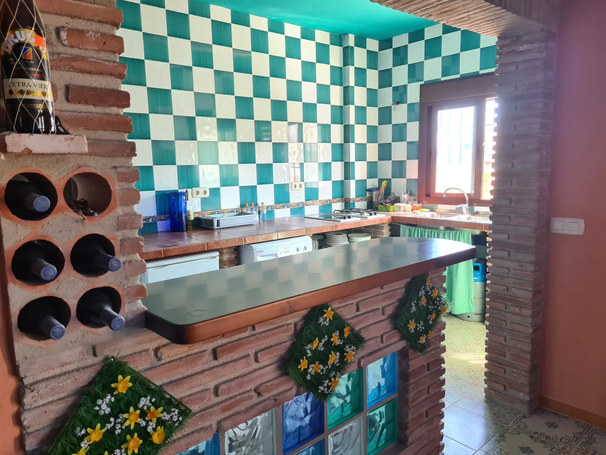 ea7496bb-a920-4279-905e-7d6da8c4b13b