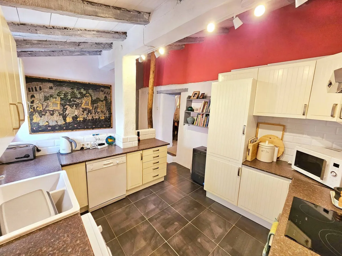 1c245400-0037-477d-96df-3e57d349ad2d