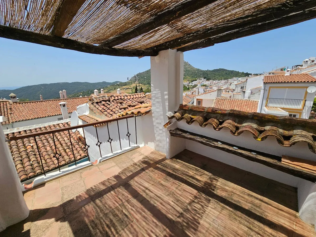 1d4ce4c9-ce9e-4909-bf0b-3fdf5288bb7b