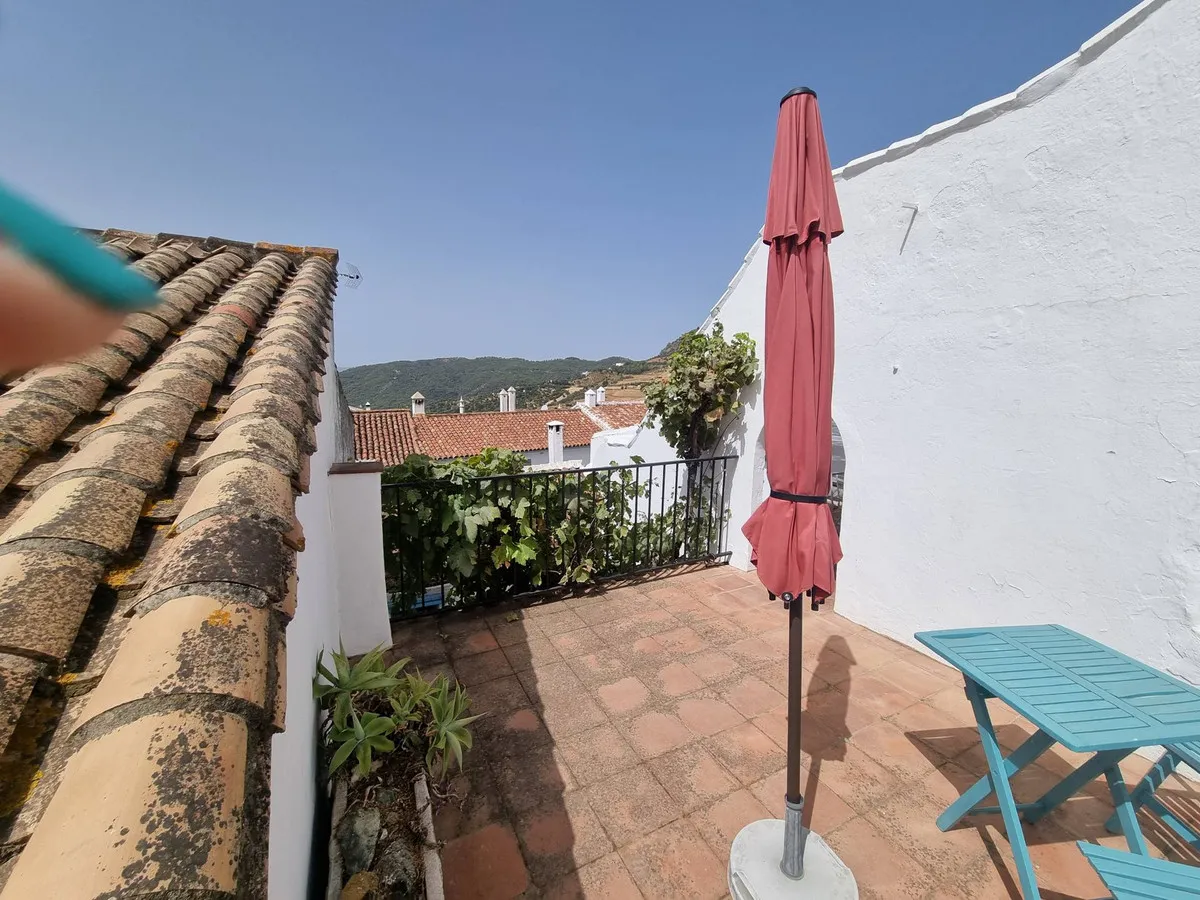 444bcd3e-db37-4075-b3e5-899b032dc675