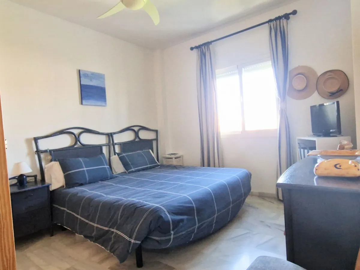 2acdd84e-0498-4659-8c22-e98ace90ec06