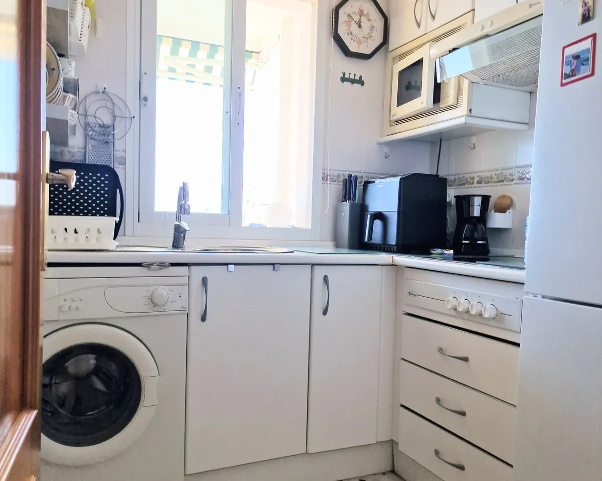 3f3aaa2e-9966-4f4d-8023-9f85f798a581