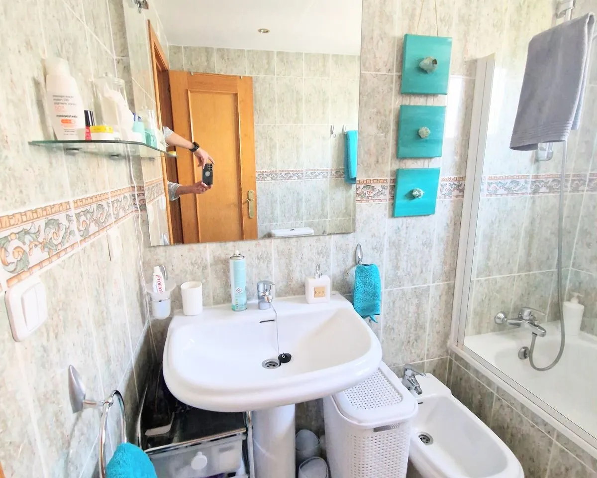 435e62b8-2e99-4ad7-b111-7fe9c21c7fe3