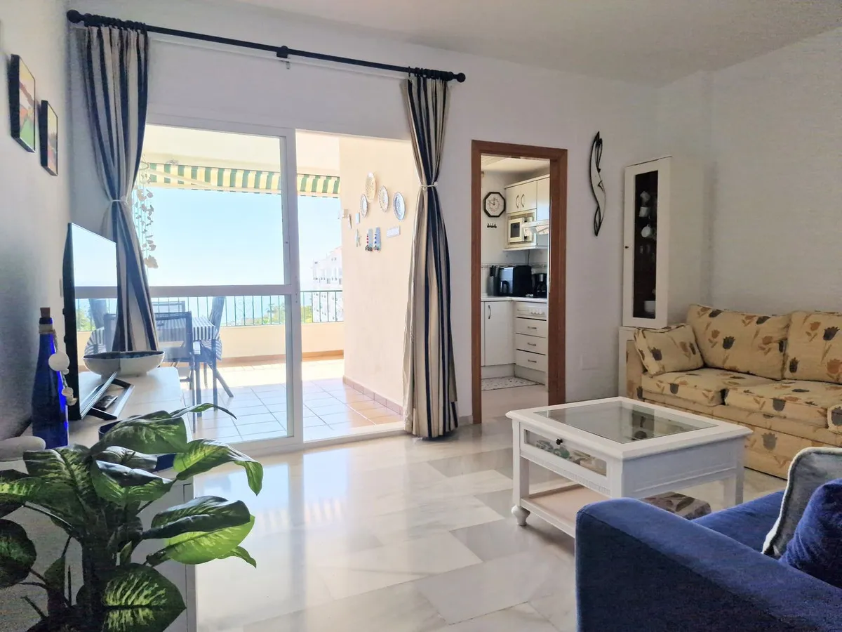 860a6c05-9d06-40c4-b9e0-4a01839cf523