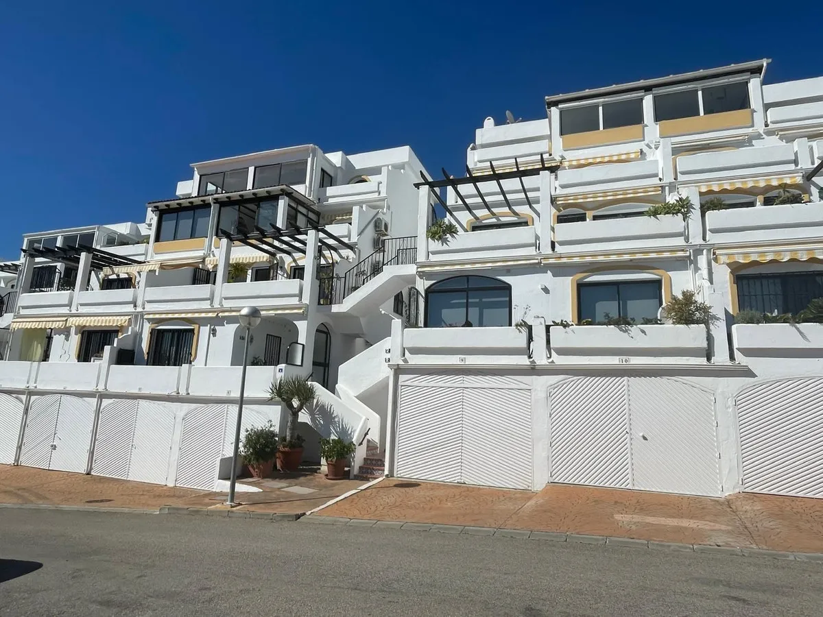 92d1bdad-81c8-4726-ab2f-167568c139bb