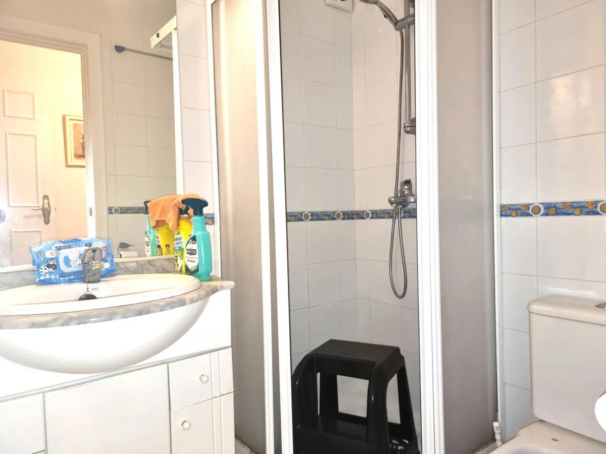 82e5fcd2-00a6-47dd-8c20-7bcca0ceb885