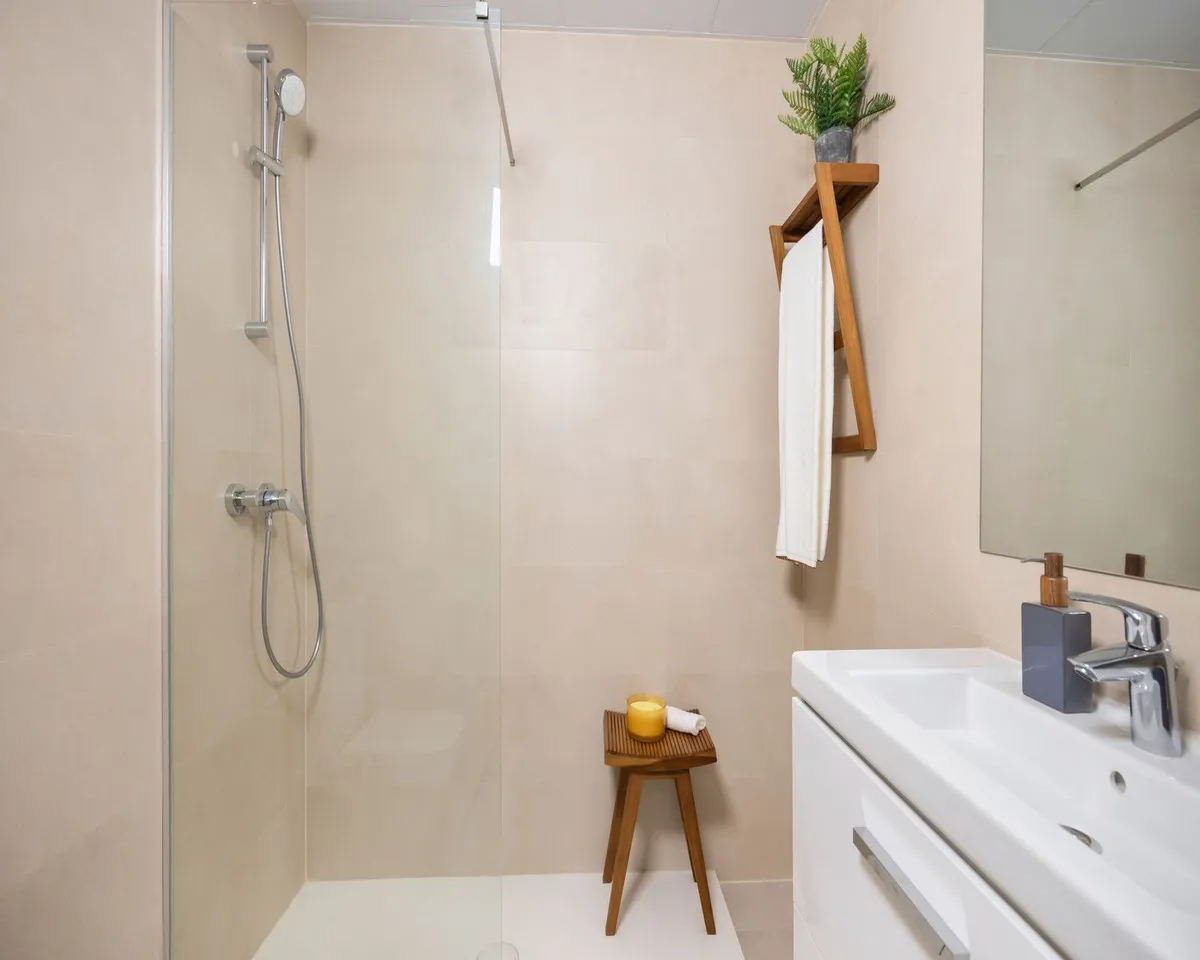 fbefe362-3430-49f4-a312-12d65f9736f5