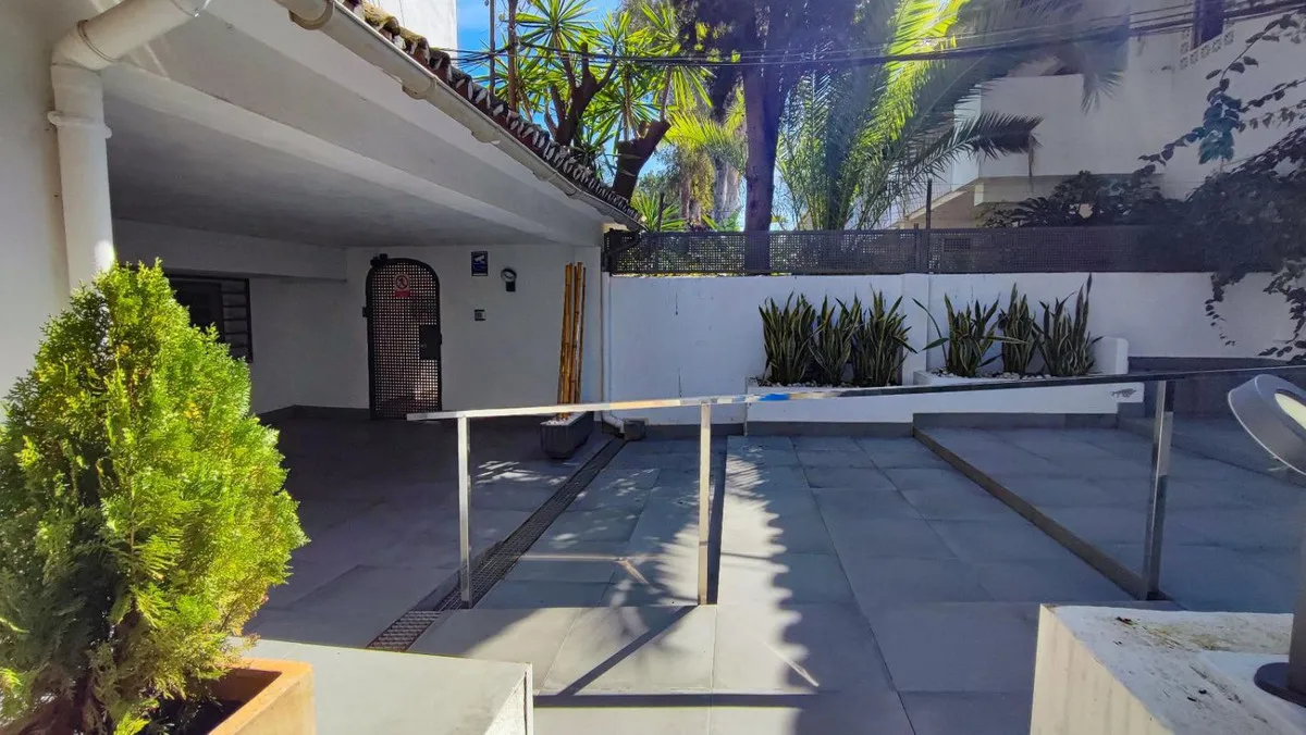 097e70f4-c0bb-4290-8781-b2a2522207f5