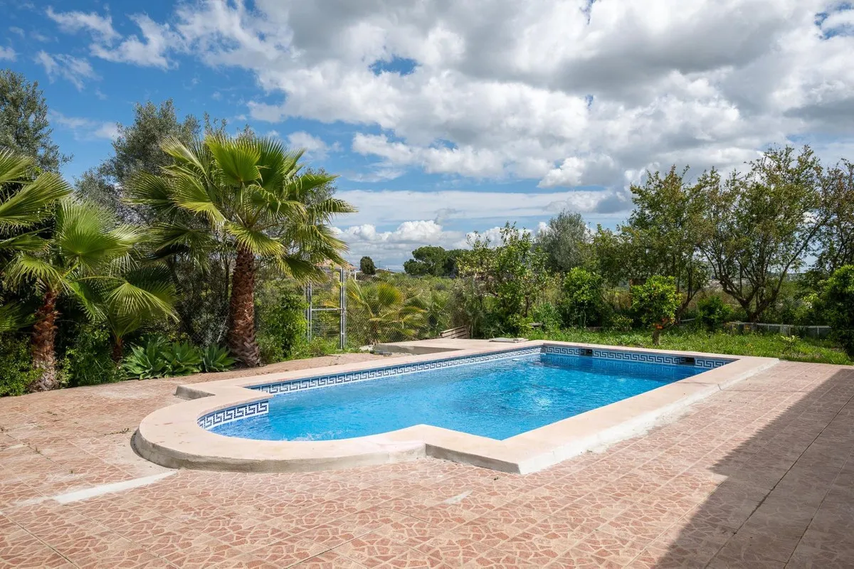 1adc5065-2f58-49b1-94cd-d4a225becbcb