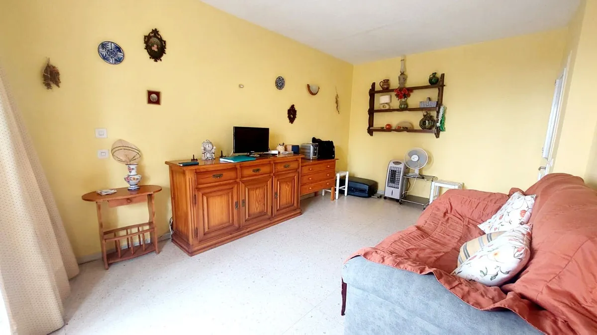 c39aa668-5382-4dd0-8103-78d121cbf6b8