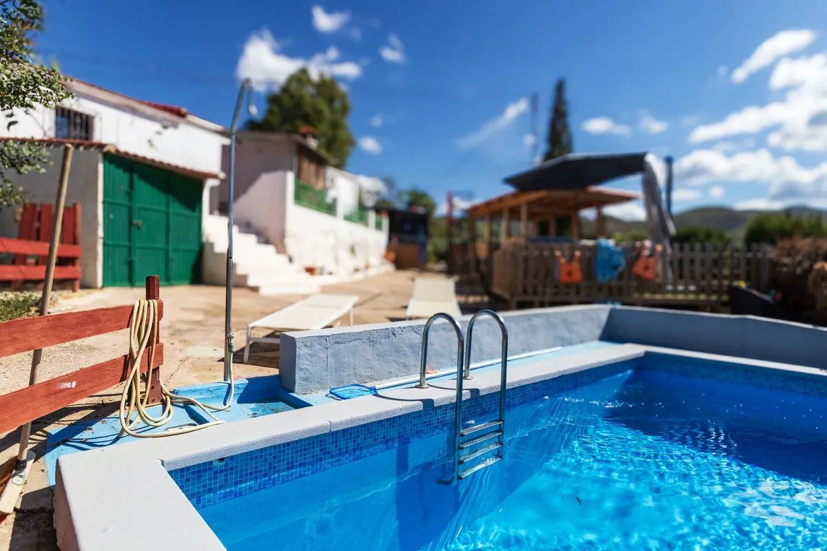 24c1d2c6-af22-4226-b7d5-0b73418679f9