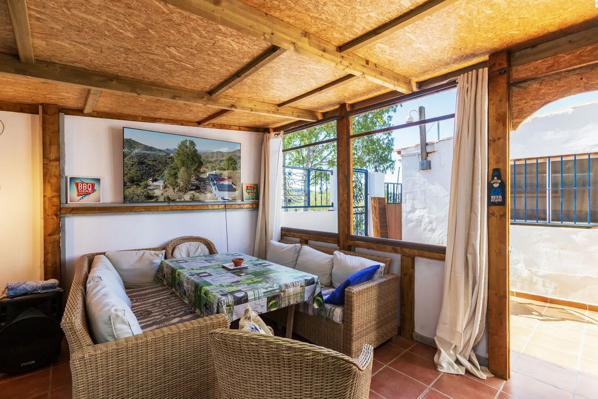 b5adea25-308f-4d21-ac34-db1c6f77dd32