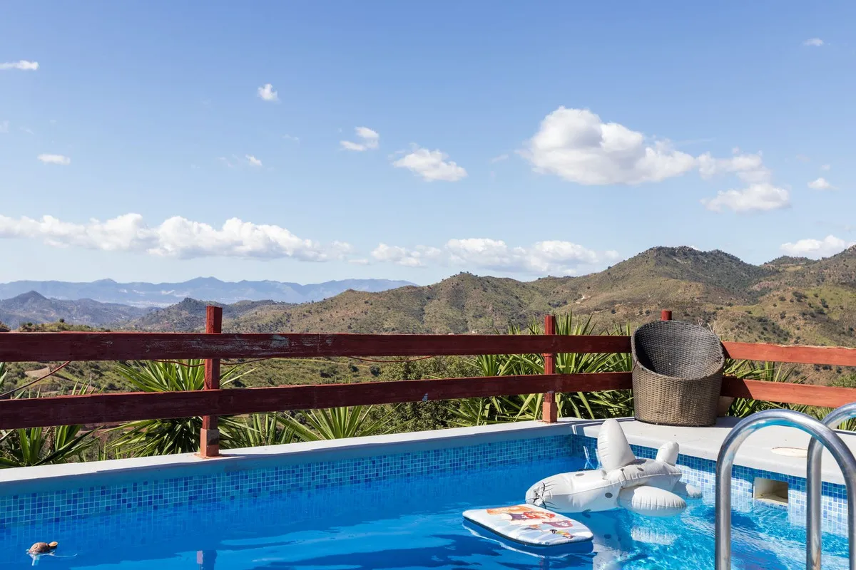 cfb60292-3fcb-4858-92c8-0d638f5c1b74