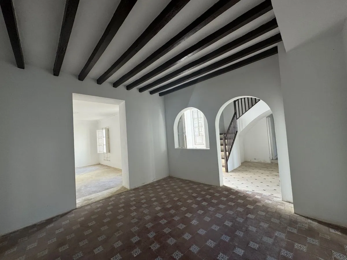 e606105d-c65e-44f1-8cf5-bf081cb8c14c