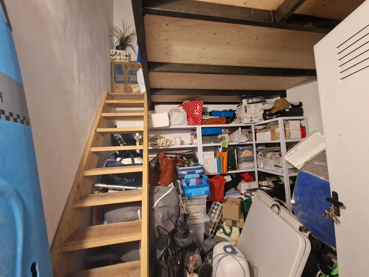 f6ad32d3-8a88-4f70-805c-0c103743d830