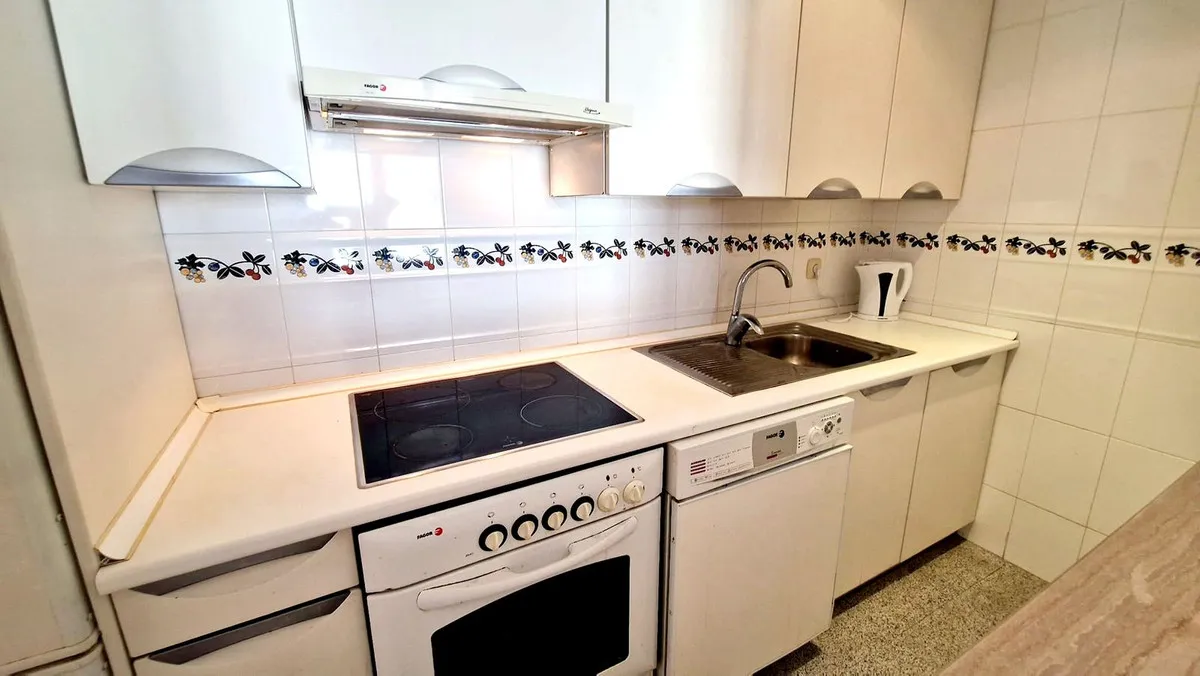 bbeae5b6-4c65-4f35-a021-f59a79ec46fe