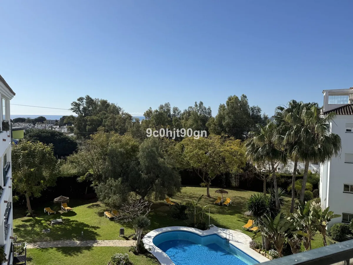 017ea1e9-879f-464d-a38e-f9fb301d9344