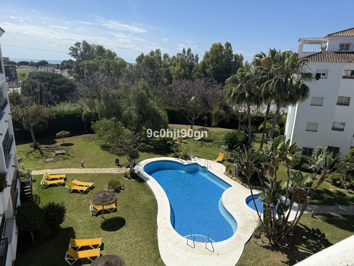 82613bb1-1dde-4f19-9209-9fefb40883a8