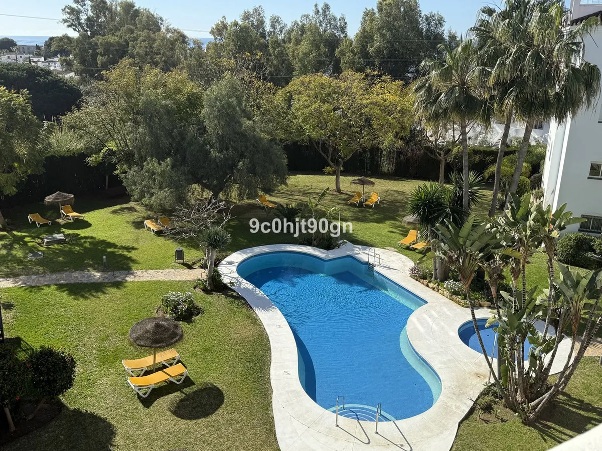 c10b8262-8c09-4bd8-8a00-169691520cca