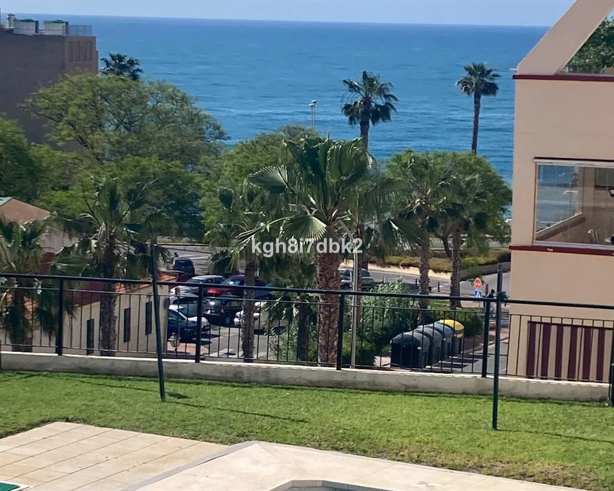 175d5f6e-f934-4532-9b01-66b06e0e8dda